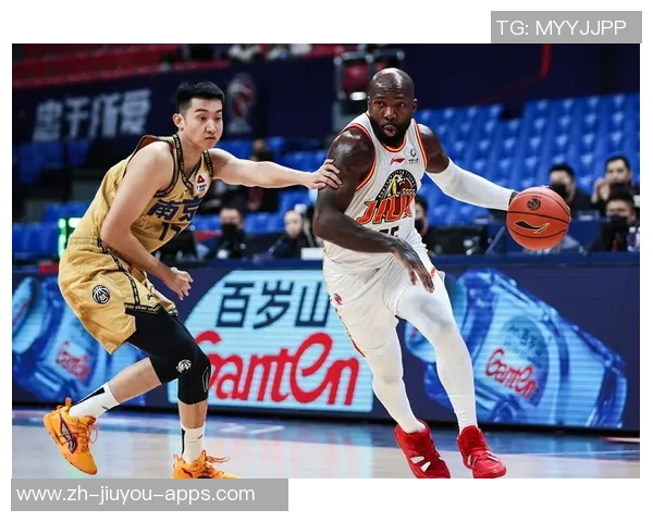 麦克韦恩砍下21分7助攻克劳福德双双发威助广州战胜吉林终结连败